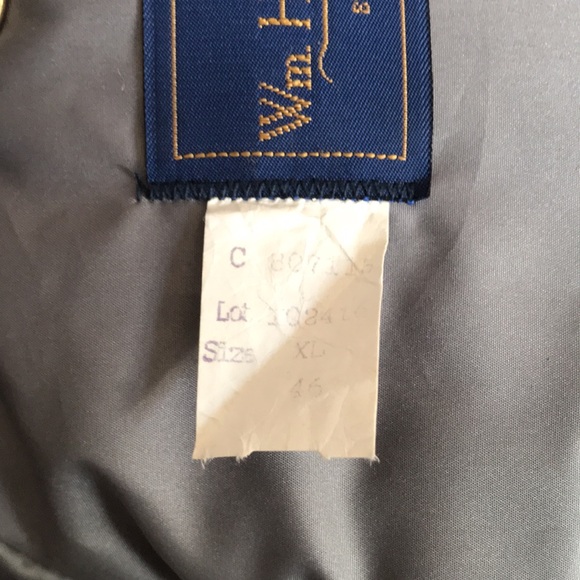 Wm Leishman Goose Down Parka with fur snorkel hood. Proudly Made in Canada 🇨🇦 - Picture 6 of 11